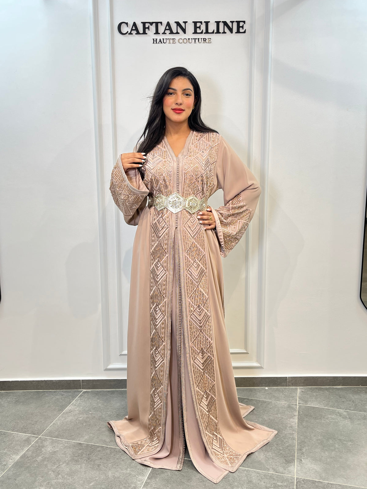 modern beige takchita — caftan eline