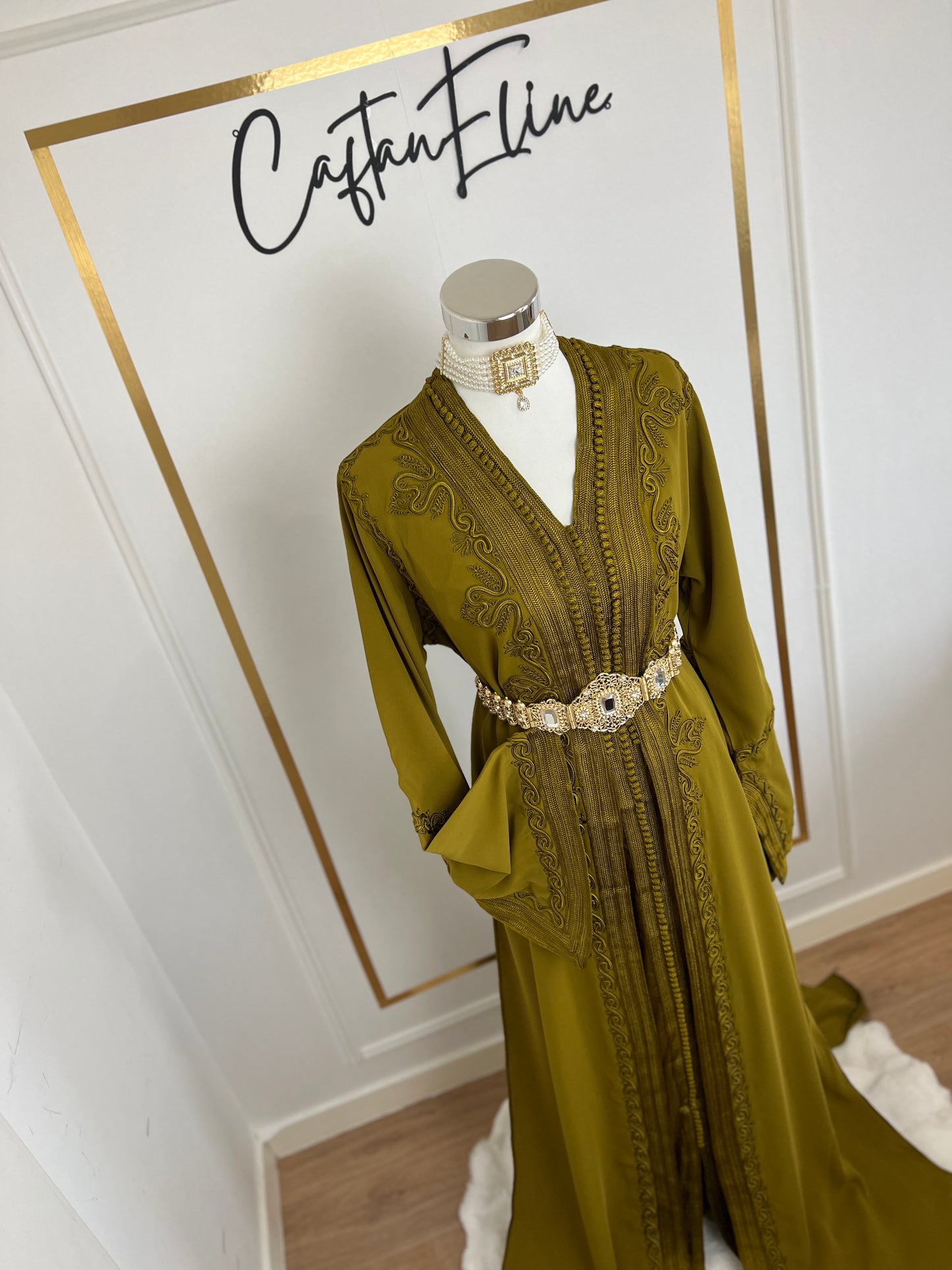 caftan 22