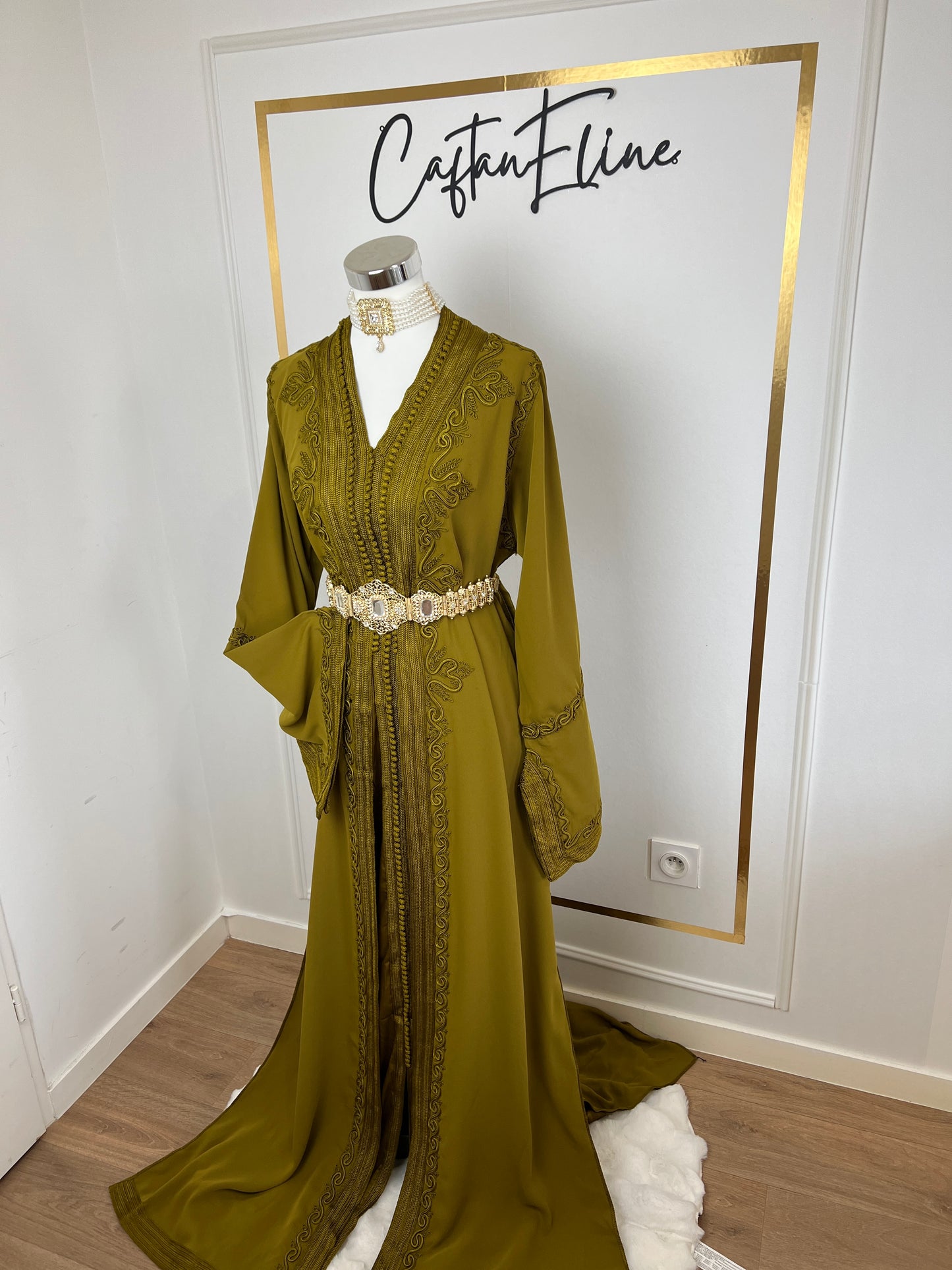caftan 22